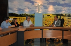 Fecomércio participa de mobilização contra MP dos Cartórios 